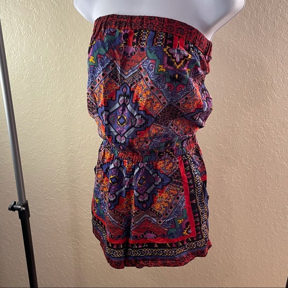 Tribal print romper - Picture 4 of 7